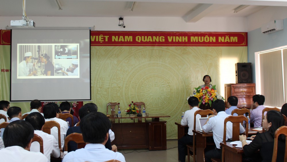 BsCKII. Trần Văn Thành - GĐ Sở Y tế phát biểu tại buổi làm việc