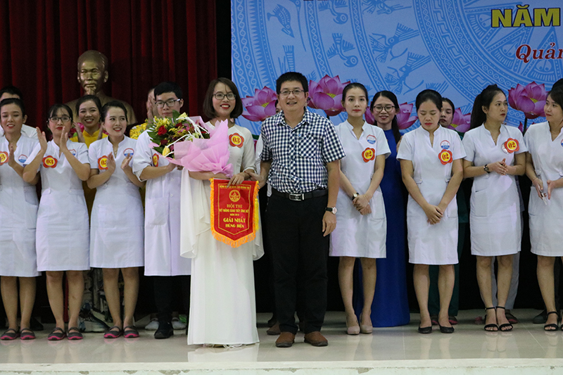 giả nhất hùng biện Thí sinh Võ Thị Phương Anh