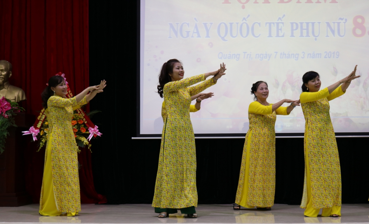 Tiết mục nhảy của Khoa KSNK-TTK-BNĐ